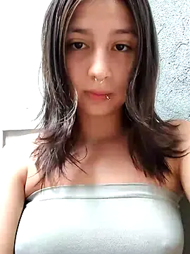 Maiden-Hot online show from 03/23/26, 07:47