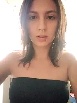 Maiden-Hot online show from 11/27/25, 07:36