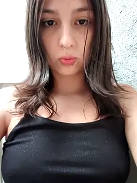 Maiden-Hot online show from 04/04/26, 08:04