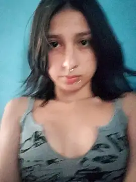 Maiden-Hot online show from 10/10/25, 07:04