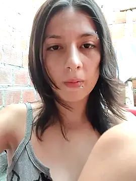 Maiden-Hot online show from 11/15/25, 07:18