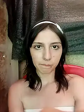 Maiden-Hot online show from 02/12/25, 07:56