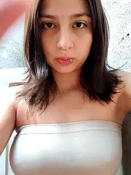 Maiden-Hot online show from 02/25/26, 07:36