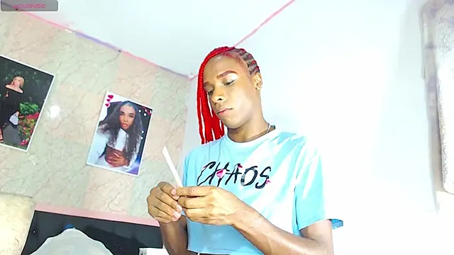 k stormi  online show from 11/06/25, 01:09