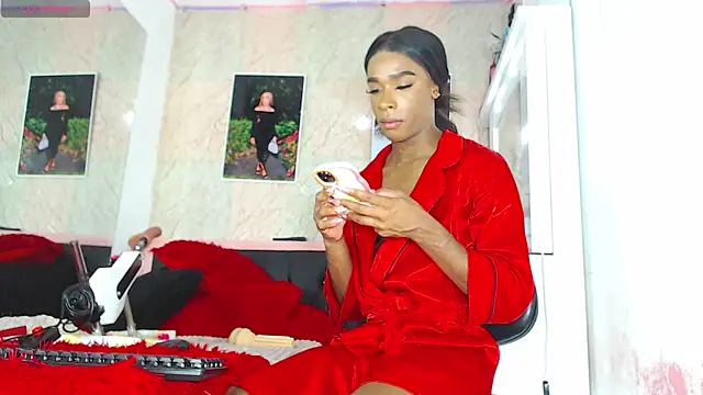 k stormi  online show from 04/15/26, 11:16