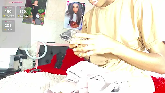 k stormi  online show from 02/11/26, 02:44