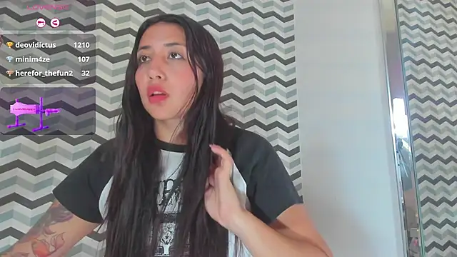 CALANTHELOVE1 online show from 03/13/25, 05:43