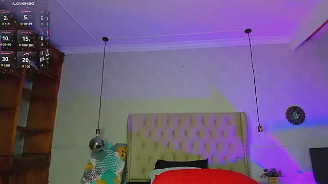 amanda29 online show from 02/18/26, 07:10