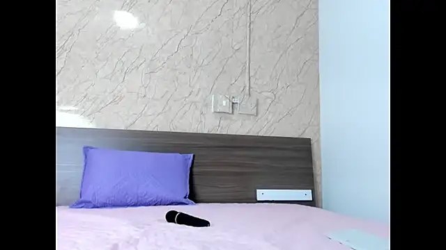 Snapshot of amanda29 chatting on 03/16/26, 10:12 amanda29 online show from 03/16/26, 10:12