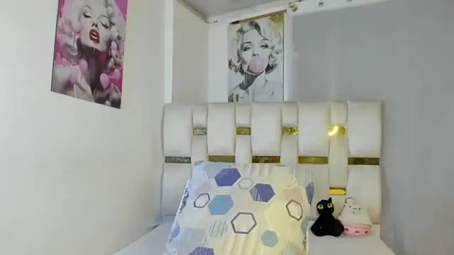 beautiful doll088 online show from 12/17/25, 10:59