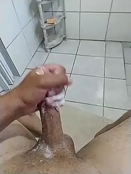 seulobinhoOficial04 online show from 04/21/26, 07:31