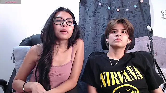 ellajonz online show from 02/11/25, 05:26