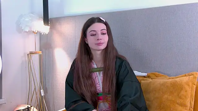 AmeliaFlares online show from 10/31/25, 06:48