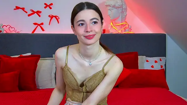 AmeliaFlares online show from 04/14/26, 07:19