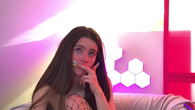 AmeliaFlares online show from 04/12/26, 06:27