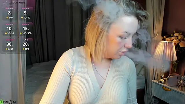 Snapshot of Nikki_Kai chatting on 11/07/25, 12:15 Nikki Kai online show from 11/07/25, 12:15