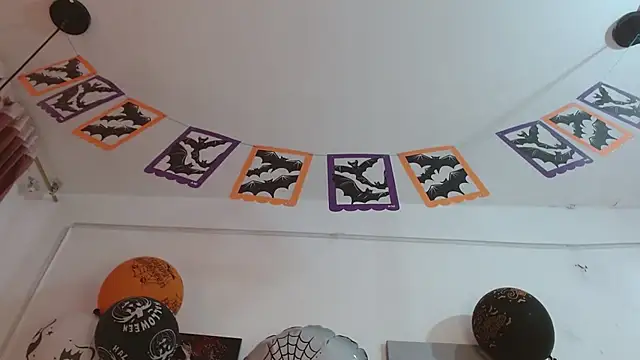 lunaember cs online show from 10/30/25, 02:58