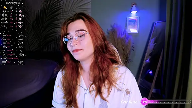 Snapshot of Anncouette_ chatting on 10/24/25, 03:00 Anncouette  online show from 10/24/25, 03:00