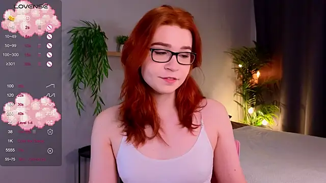 Snapshot of Anncouette_ chatting on 03/02/25, 06:59 Anncouette  online show from 03/02/25, 06:59