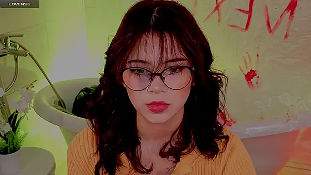 Snapshot of Hotary_Yuko chatting on 11/01/25, 03:24 Hotary Yuko online show from 11/01/25, 03:24