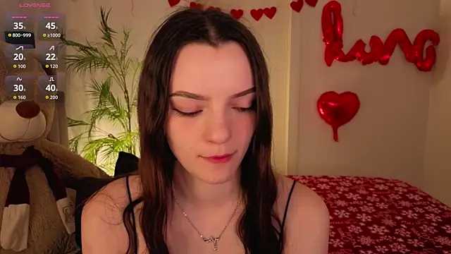 Snapshot of CaseyCraig chatting on 02/13/26, 02:50 CaseyCraig online show from 02/13/26, 02:50