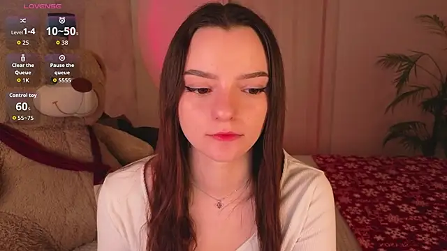 Snapshot of CaseyCraig chatting on 02/10/26, 03:11 CaseyCraig online show from 02/10/26, 03:11