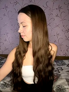 Arielle Swan online show from 11/17/25, 10:19