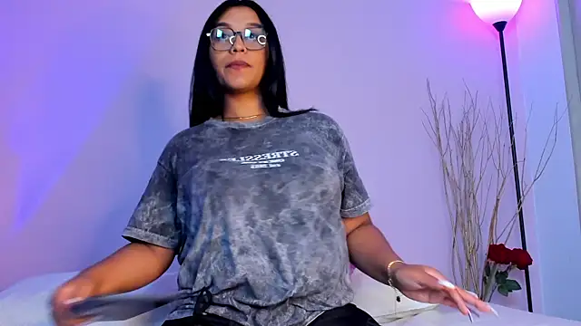 aleya bliss online show from 02/17/25, 01:22