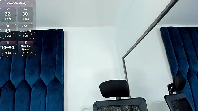 Snapshot of ValeriaVixen chatting on 02/27/25, 03:40 ValeriaVixen online show from 02/27/25, 03:40