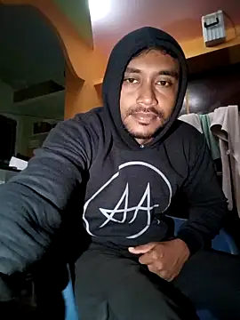 bigcock thick online show from 10/29/25, 04:39