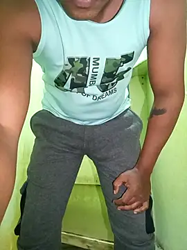 bigcock thick online show from 03/13/26, 12:04