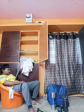 bigcock thick online show from 04/06/26, 01:45