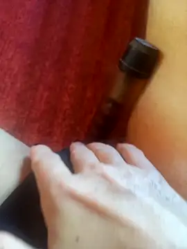 baixinhainsaciavel23 online show from 04/15/26, 12:53