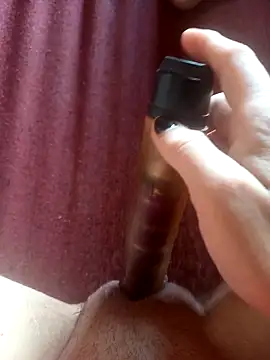 baixinhainsaciavel23 online show from 04/20/26, 03:46