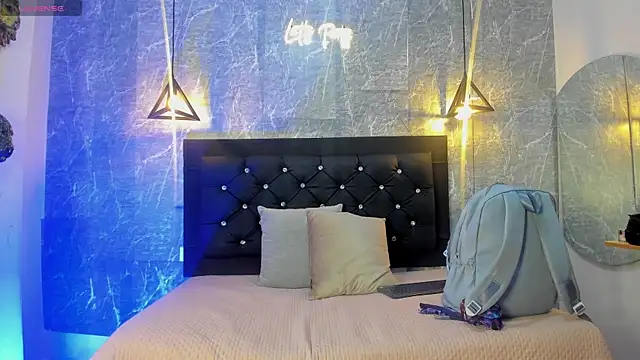 emberhodson online show from 09/10/25, 10:47