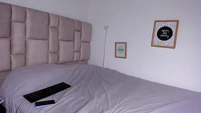 Kamila angel online show from 10/22/25, 02:16