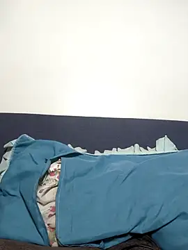 Snapshot of johnlovex chatting on 10/10/25, 09:59 johnlovex online show from 10/10/25, 09:59