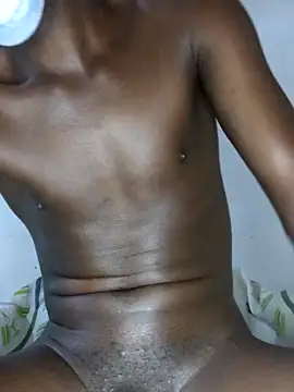 Snapshot of johnlovex chatting on 12/14/25, 10:43 johnlovex online show from 12/14/25, 10:43