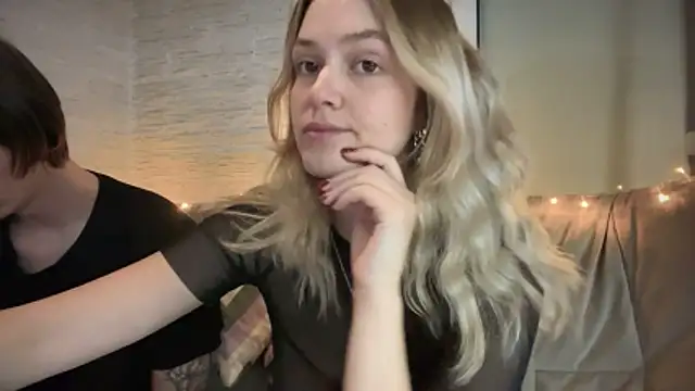 amandatalk online show from 11/19/25, 06:13