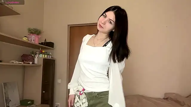 ErlinaBuoy online show from 04/23/26, 06:20