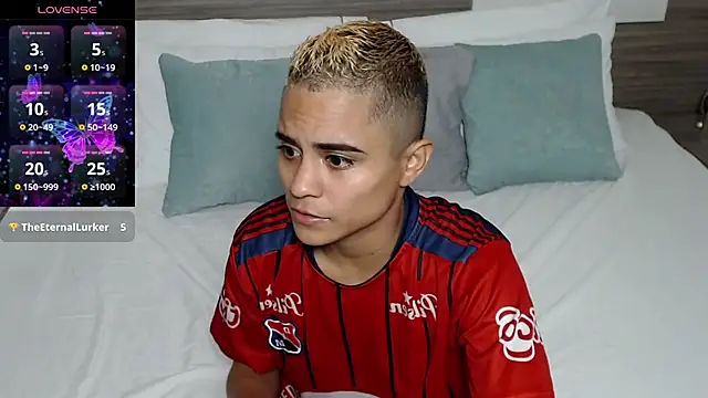 Liiamthompson online show from 03/13/26, 09:47