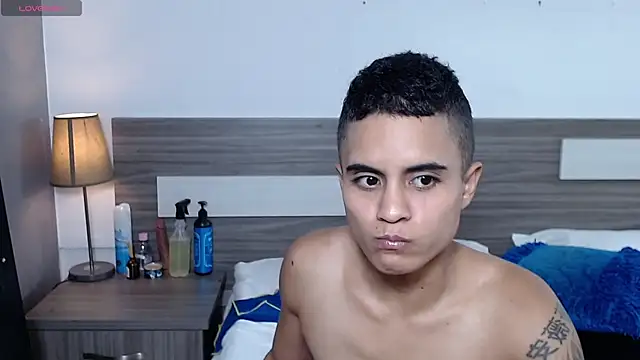 Snapshot of Liiamthompson chatting on 12/03/25, 09:25 Liiamthompson online show from 12/03/25, 09:25