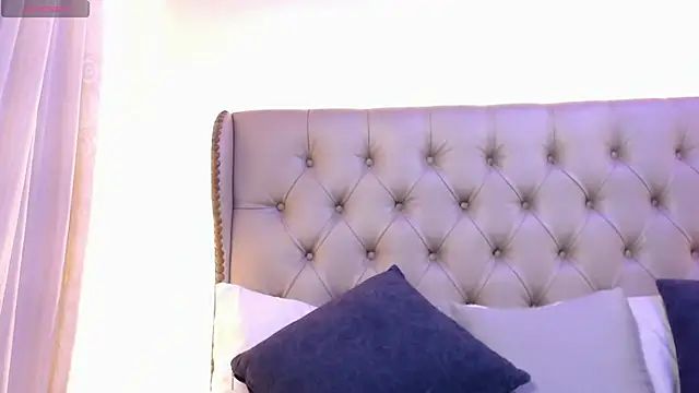 Snapshot of Liiamthompson chatting on 07/06/26, 11:39 Liiamthompson online show from 07/06/26, 11:39