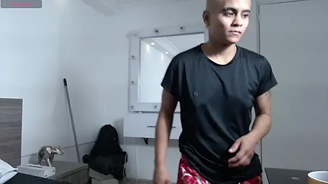 Liiamthompson online show from 02/12/26, 10:37