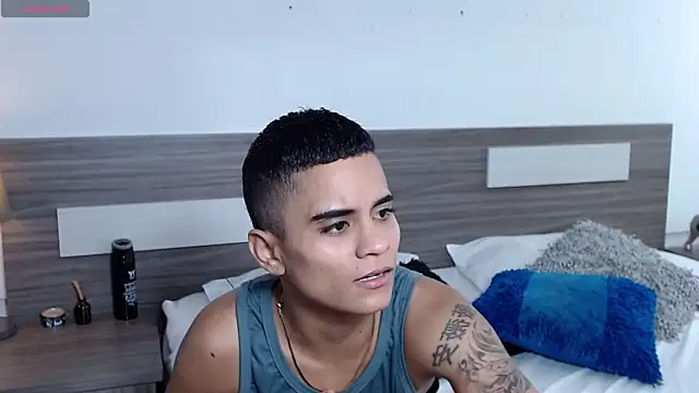 Snapshot of Liiamthompson chatting on 12/04/25, 09:30 Liiamthompson online show from 12/04/25, 09:30