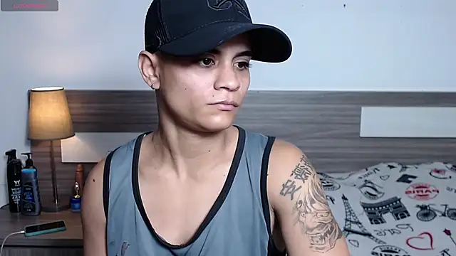 Liiamthompson online show from 01/12/26, 09:16