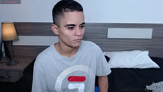 Snapshot of Liiamthompson chatting on 11/05/25, 11:24 Liiamthompson online show from 11/05/25, 11:24