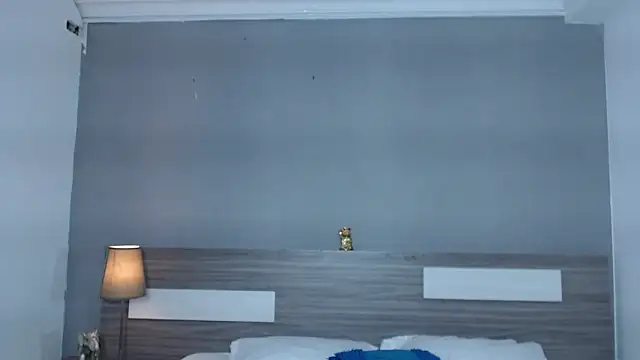 Snapshot of Liiamthompson chatting on 10/15/25, 09:28 Liiamthompson online show from 10/15/25, 09:28