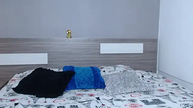 Snapshot of Liiamthompson chatting on 10/10/25, 11:22 Liiamthompson online show from 10/10/25, 11:22