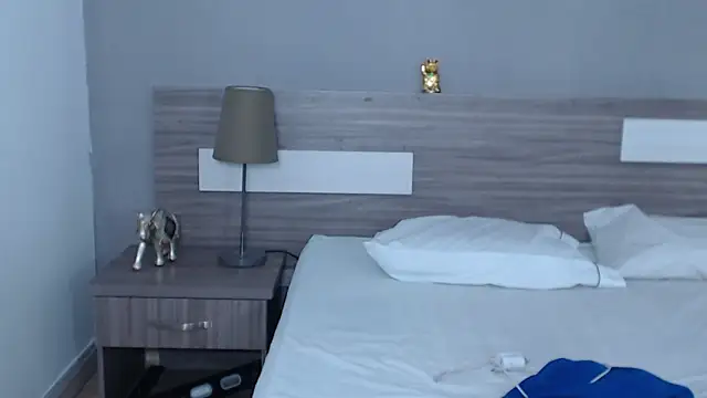 Snapshot of Liiamthompson chatting on 09/29/25, 10:48 Liiamthompson online show from 09/29/25, 10:48